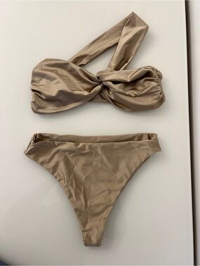 Gold Twist-Front Bikini Set - Unbranded